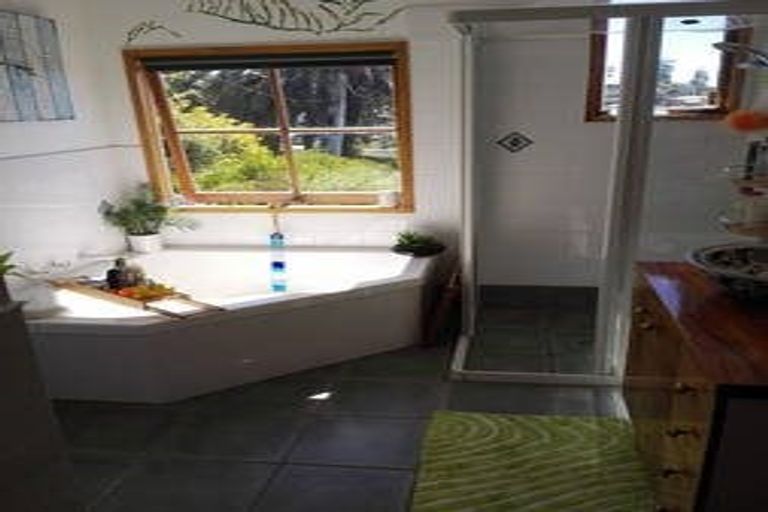 Photo of property in 22 Mount Pleasant Avenue, Beachville, Nelson, 7010