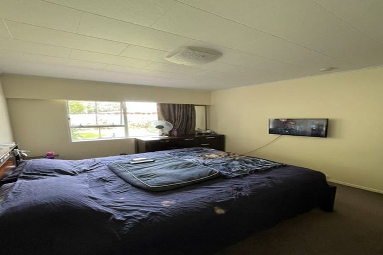 Photo of property in 2/8a Islington Street, Trentham, Upper Hutt, 5018