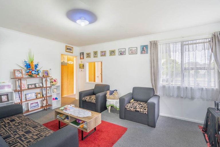 Photo of property in 22 Laxon Avenue, Otara, Auckland, 2025