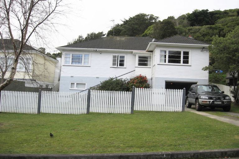 Photo of property in 29 Burrows Avenue, Karori, Wellington, 6012