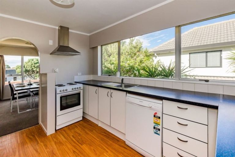 Photo of property in 122 Manly Street, Paraparaumu Beach, Paraparaumu, 5032