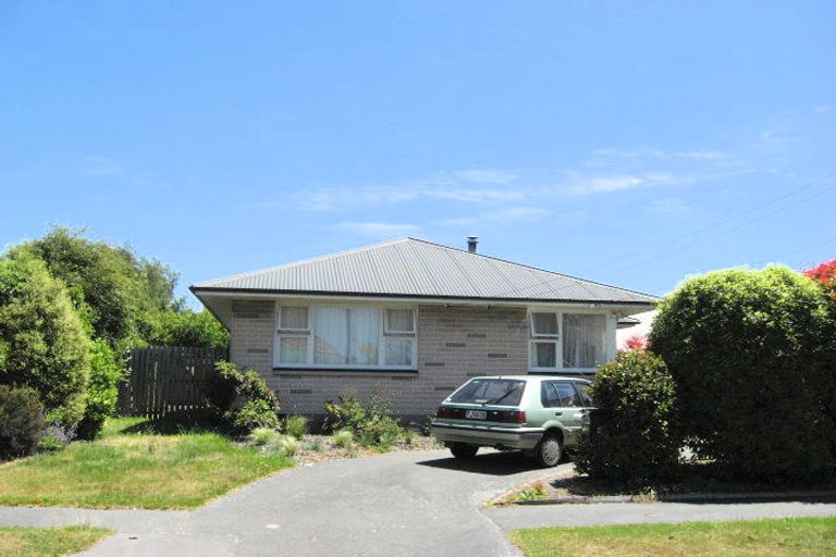 Photo of property in 5 Oakhurst Place, Russley, Christchurch, 8042