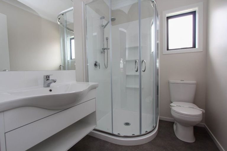 Photo of property in 3/9 Heath Street, Saint Andrews, Hamilton, 3200