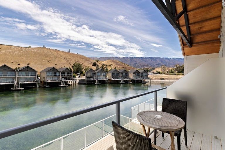 Photo of property in 4b Rahoy Close, Mount Pisa, Cromwell, 9383