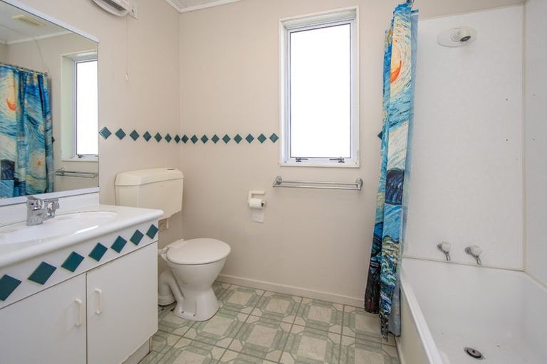 Photo of property in 1/52 Philpotts Road, Mairehau, Christchurch, 8052
