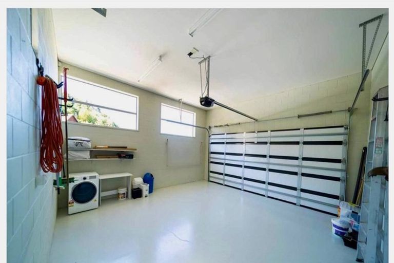 Photo of property in 234 Fernhill Road, Sunshine Bay, Queenstown, 9300