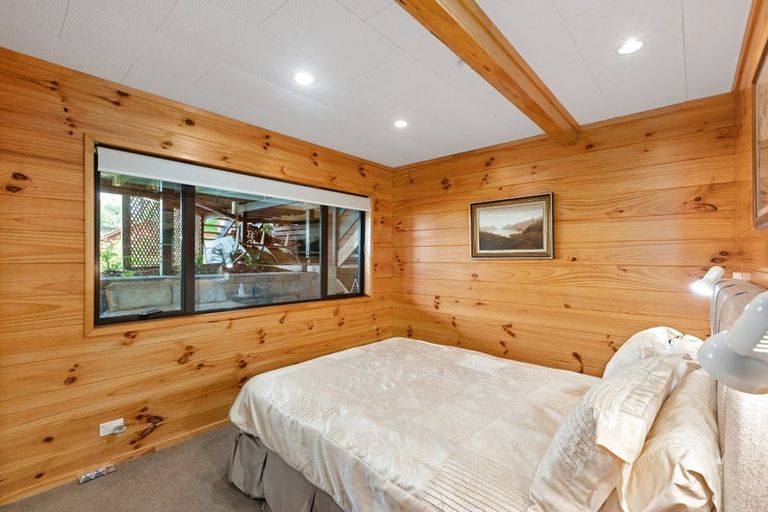 Photo of property in 76 Brick Bay Drive, Sandspit, Warkworth, 0982