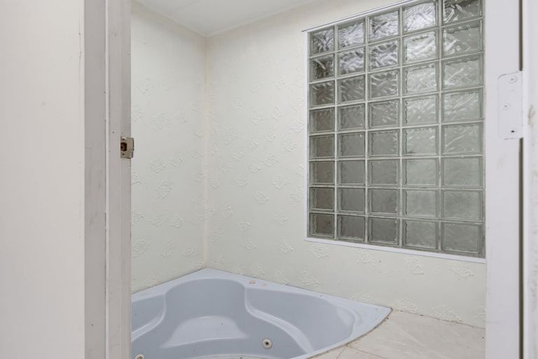 Photo of property in 2 Mcgarvey Road, Whakatane, 3120