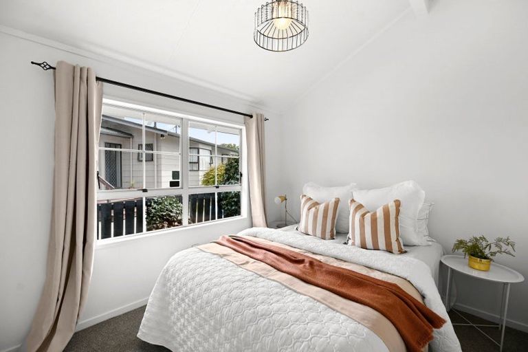 Photo of property in 11 Hibiscus Avenue, Hamilton Lake, Hamilton, 3204