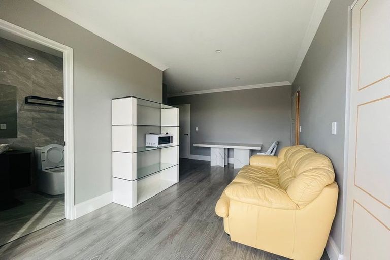 Photo of property in 47a Murphys Road, Totara Park, Auckland, 2019