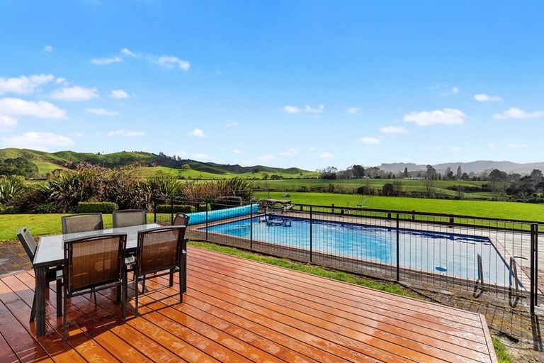 Photo of property in 42 Parkers Access Road, Waitetuna, Raglan, 3295