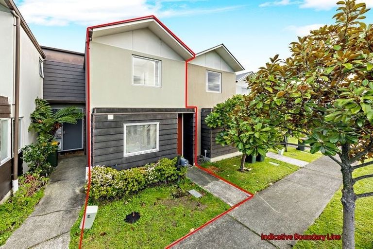 Photo of property in 12 Opito Way, East Tamaki, Auckland, 2013