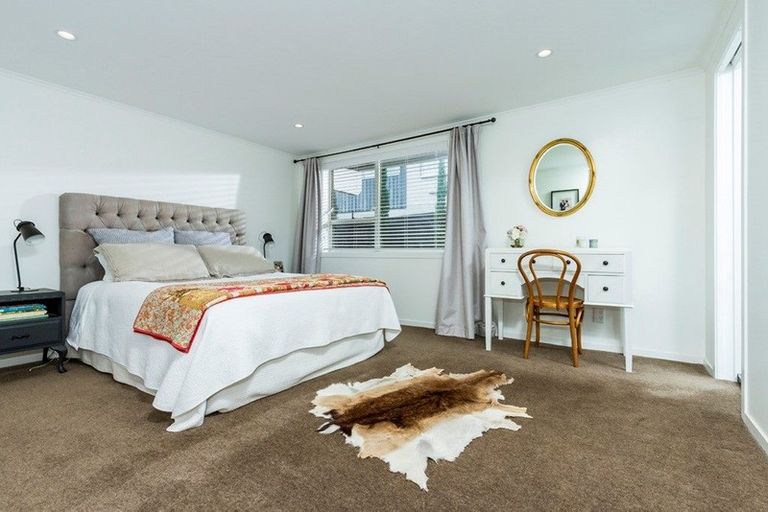 Photo of property in 25 Regent Street, Devonport, Auckland, 0624