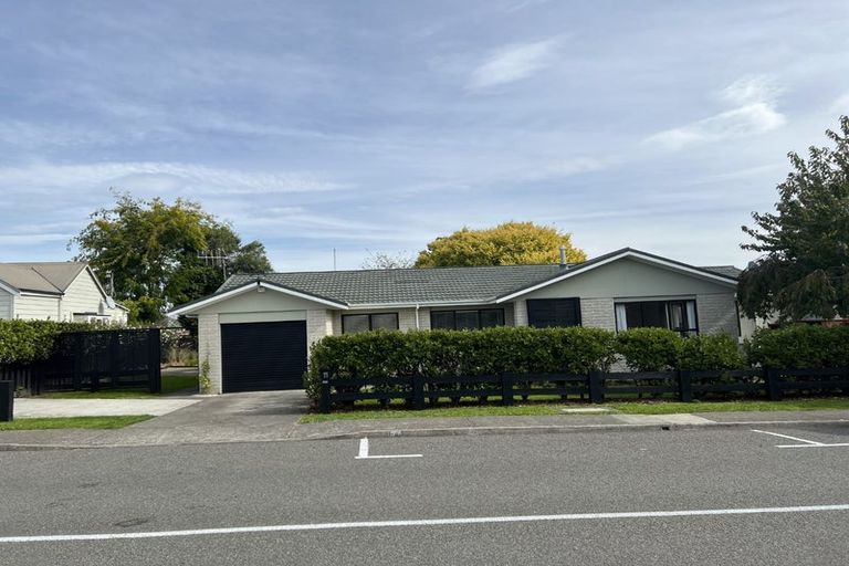 Photo of property in 11 Saint Hill Lane, Havelock North, 4130