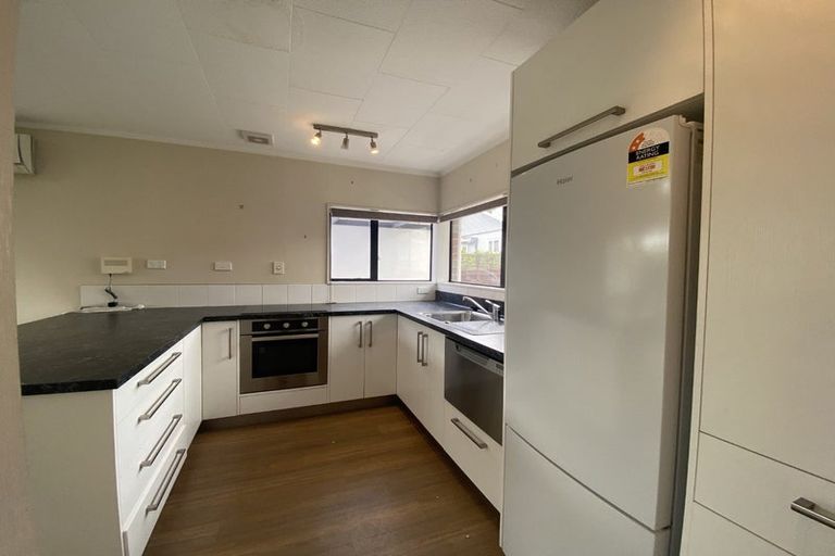 Photo of property in 5c Rawhiti Street, Vogeltown, New Plymouth, 4310