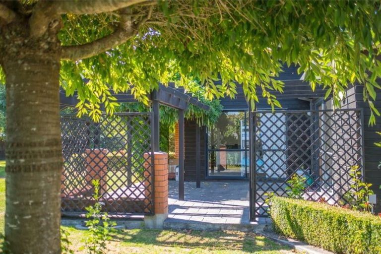 Photo of property in 28 Mansfield Drive, Kaiapoi, 7630