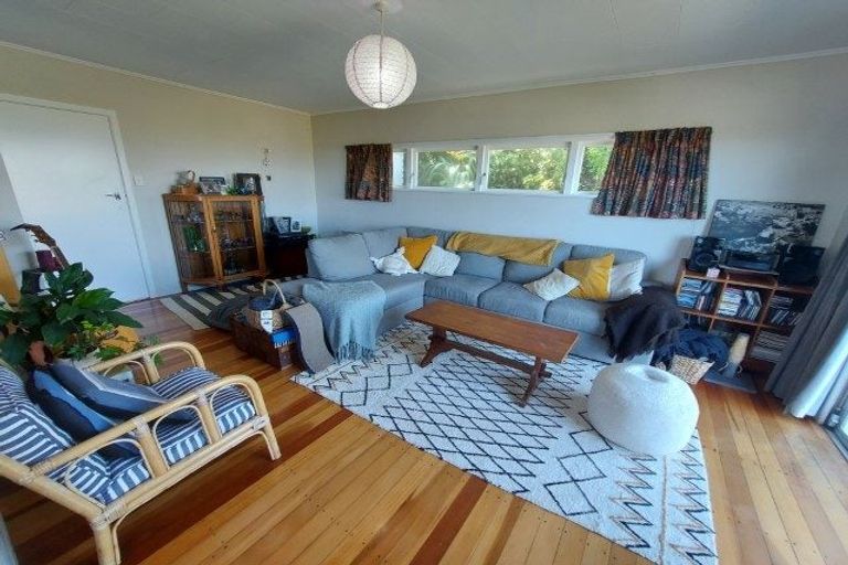 Photo of property in 2 Manitoba Place, Kingston, Wellington, 6021