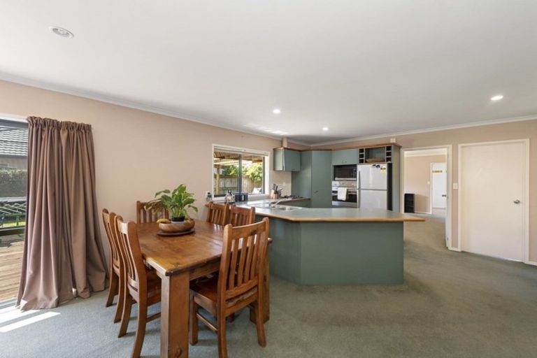 Photo of property in 44 Cranbrook Place, Rototuna North, Hamilton, 3210