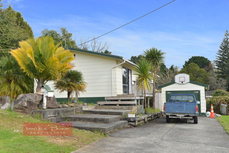 Photo of property in 18 Raewyn Street, Morningside, Whangarei, 0110