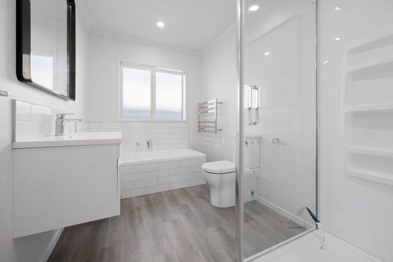 Photo of property in 2/45 Houchens Road, Glenview, Hamilton, 3206