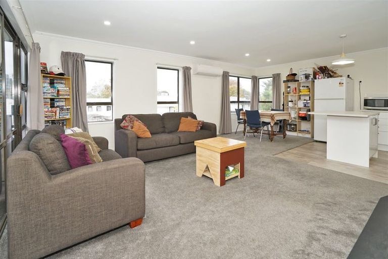 Photo of property in 11d Baverstock Road, Nawton, Hamilton, 3200