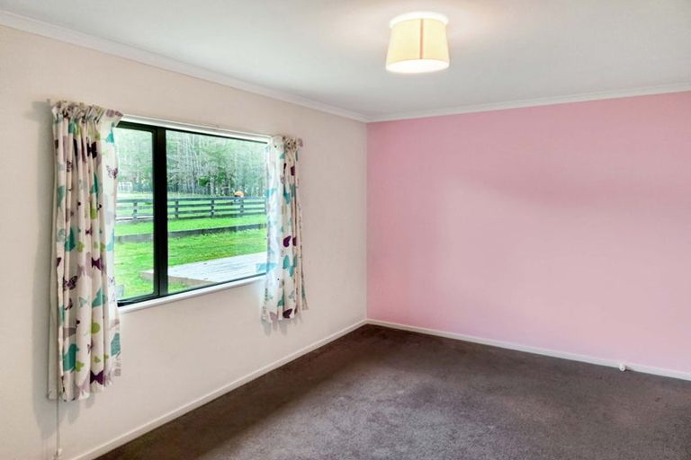 Photo of property in 351b Wellington Road, Wainuiomata, Lower Hutt, 5014