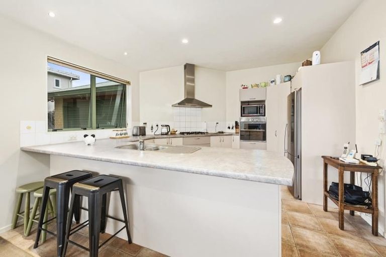 Photo of property in 10a Bracken Street, Wallaceville, Upper Hutt, 5018