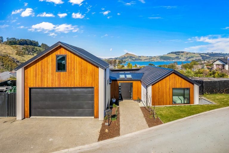 Photo of property in 5 Goddard Way, Sawyers Bay, Port Chalmers, 9023