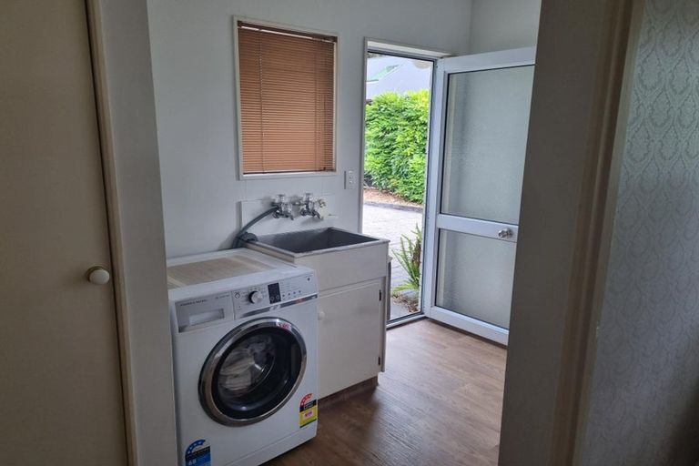 Photo of property in 425 Carrington Street, Upper Vogeltown, New Plymouth, 4310