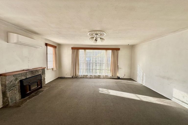 Photo of property in 16 Hudson Avenue, Ebdentown, Upper Hutt, 5018