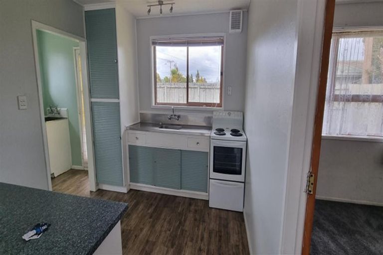 Photo of property in 8a Wyndham Road, Hannahs Bay, Rotorua, 3010