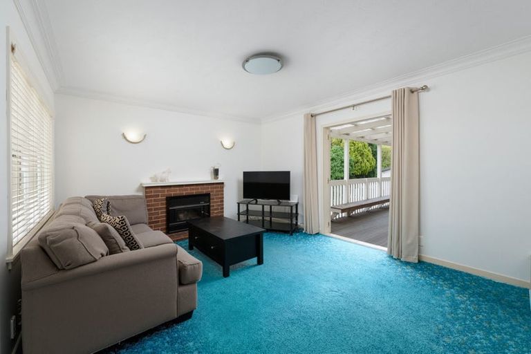 Photo of property in 131 Rathgar Road, Henderson, Auckland, 0610