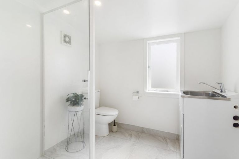 Photo of property in 2/117 Great South Road, Manurewa, Auckland, 2102