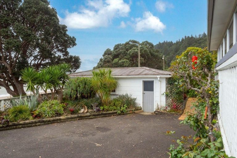 Photo of property in 314 Thames Coast Sh25 Road, Thornton Bay, Thames, 3575