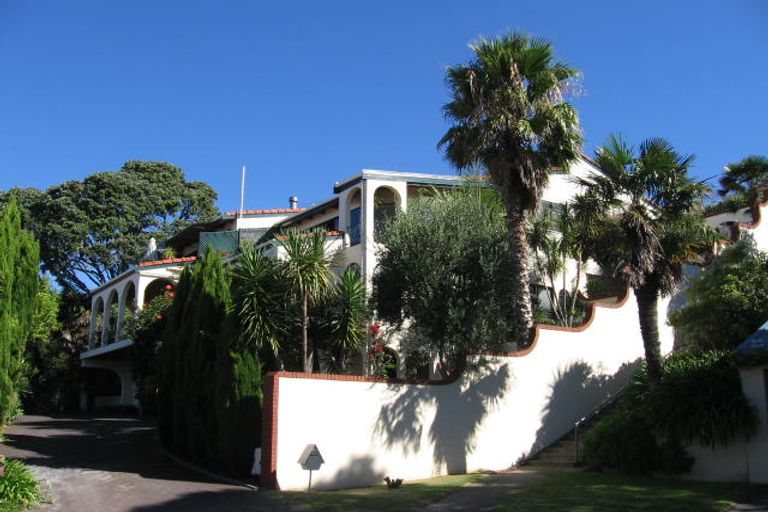 Photo of property in 2/21 Audrey Road, Takapuna, Auckland, 0622