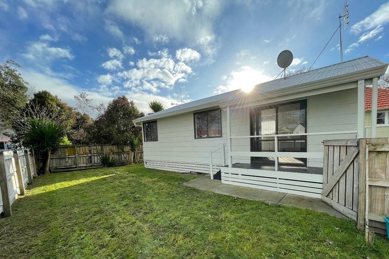 Photo of property in 79 Fairfield Road, Fairfield, Hamilton, 3214