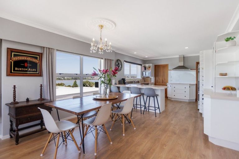 Photo of property in 4 Mana Street, Otumoetai, Tauranga, 3110