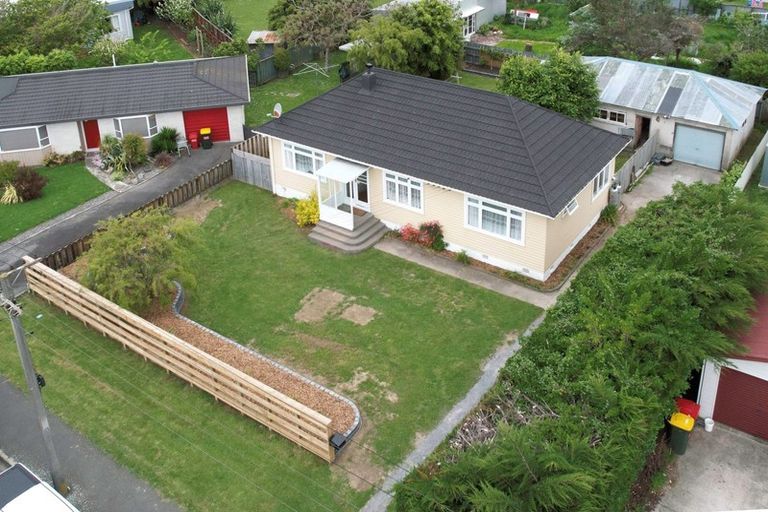 Photo of property in 30 Lemon Street, Otaki, 5512