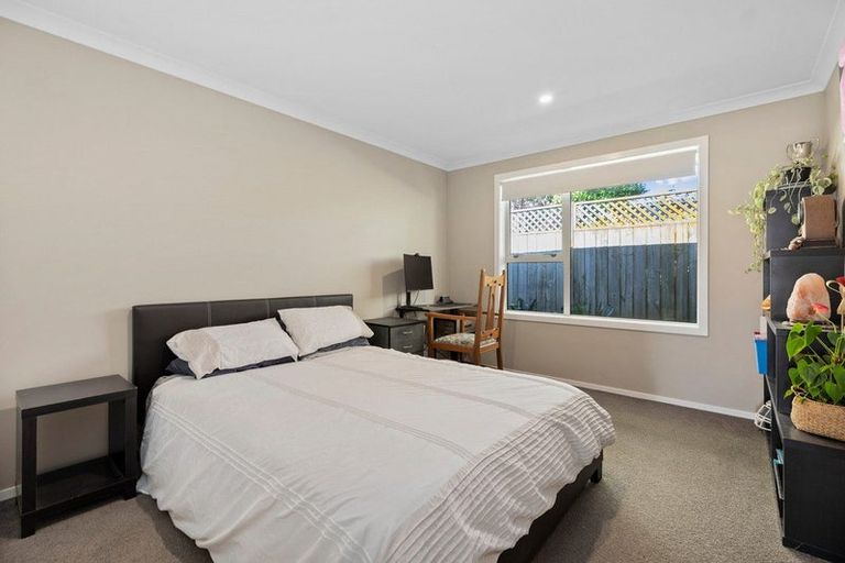 Photo of property in 19a Crescent Road, Otumoetai, Tauranga, 3110