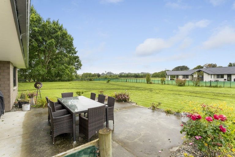 Photo of property in 81 Halls Road, Pahiatua, 4910