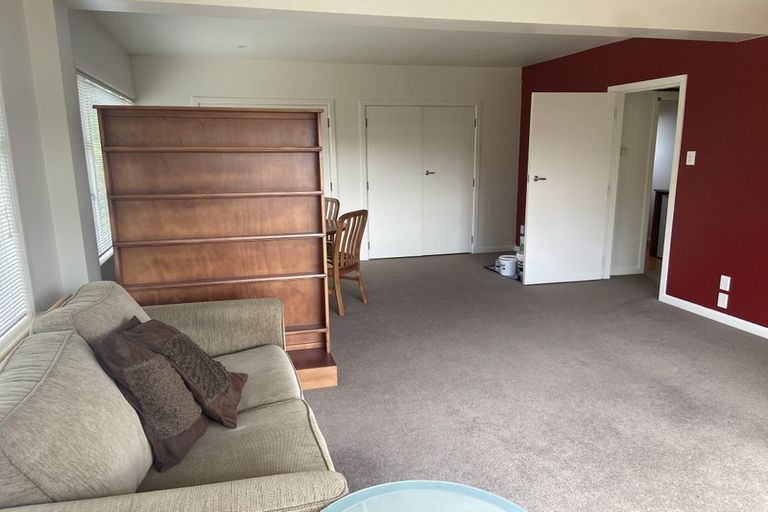 Photo of property in 11 Randwick Road, Northland, Wellington, 6012