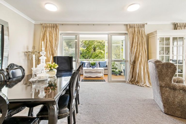 Photo of property in 90 Eaves Bush Parade, Orewa, 0931