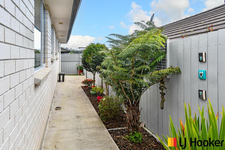 Photo of property in 88 Helenslee Road, Pokeno, 2402