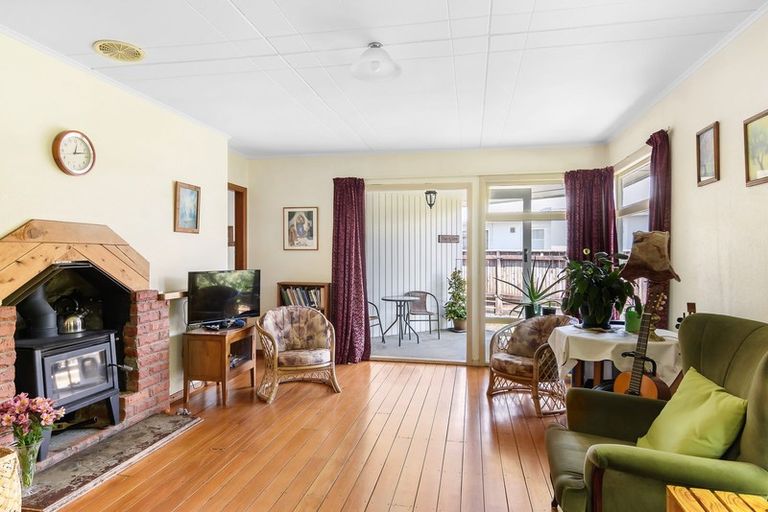 Photo of property in 1 Eginton Street, Motueka, 7120