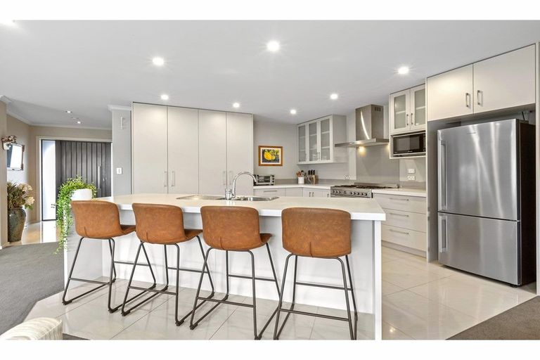 Photo of property in 13 Cole Thomas Place, Huntington, Hamilton, 3210