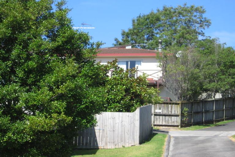 Photo of property in 1/61 Langana Avenue, Browns Bay, Auckland, 0630