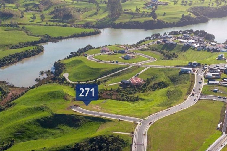 Photo of property in 12 Rereahu Street, Raglan, 3225