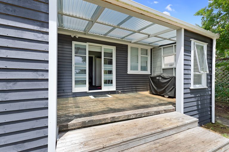 Photo of property in 96 Thames Road, Paeroa, 3600