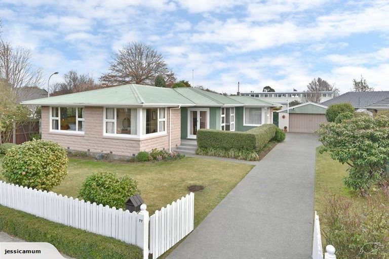 Photo of property in 77 Cutts Road, Russley, Christchurch, 8042