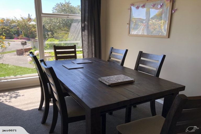 Photo of property in 4 Kilsythe Place, Bishopdale, Christchurch, 8053